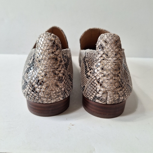 Corso Como Black Cream Unique Preppy Snake Print Mobwife Leather Loafer Sz. 7.5 - Picture 6 of 11